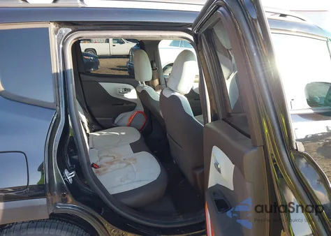 2017 Jeep Renegade Latitude Fwd из США, поврежденный, VIN ZACCJABB7HPF87852